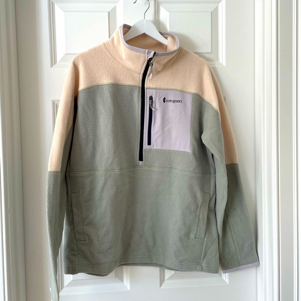 New Unworn Cotopaxi Women’s Pullover Fleece